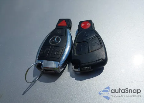 2003 Mercedes-Benz E 320 from USA, damaged, VIN WDBUF65J83A267498